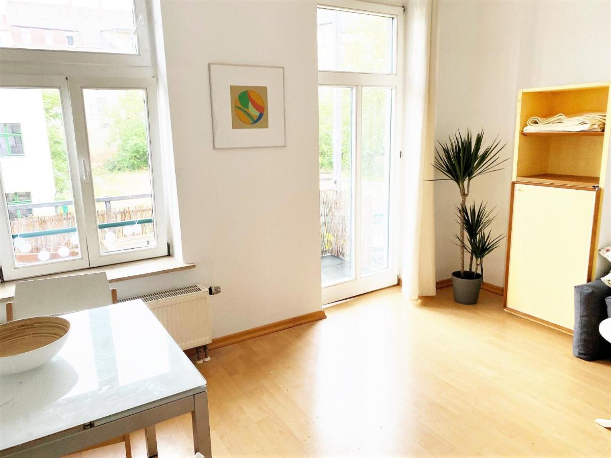 Schoene, Ruhige Zweiraumwohnung Im Angesagten Altlindenau Лейпциг Екстер'єр фото