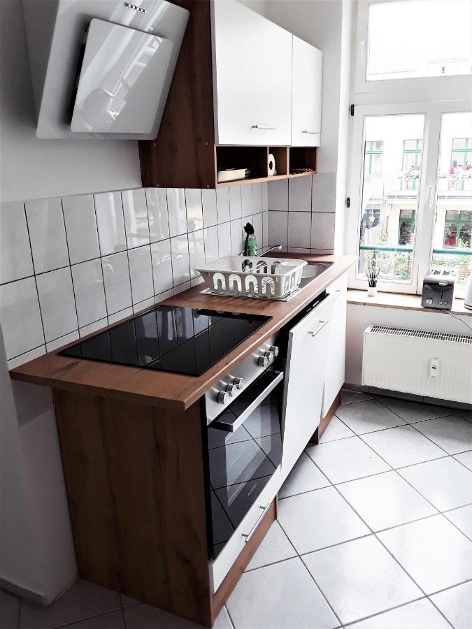 Schoene, Ruhige Zweiraumwohnung Im Angesagten Altlindenau Лейпциг Екстер'єр фото